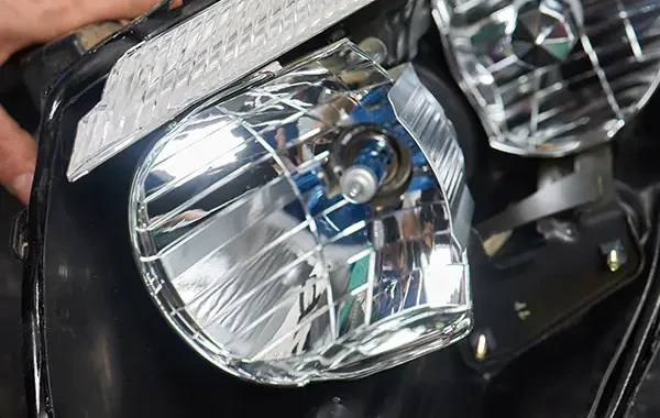 Far Ampul Değişimi